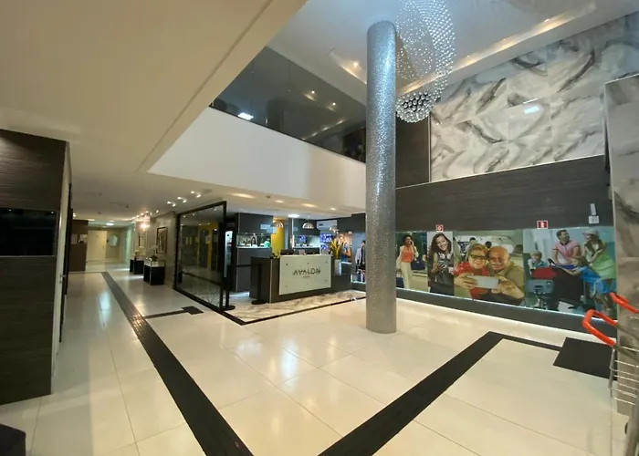 Maringá Hotel Avalon Econômico