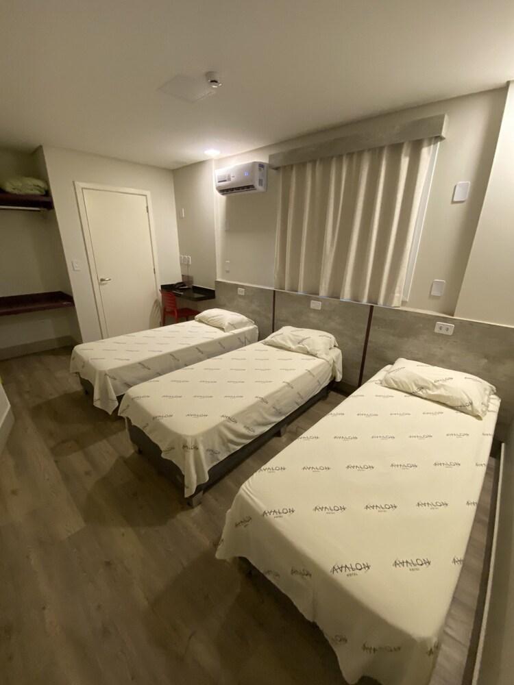 Hotel Avalon Econômico