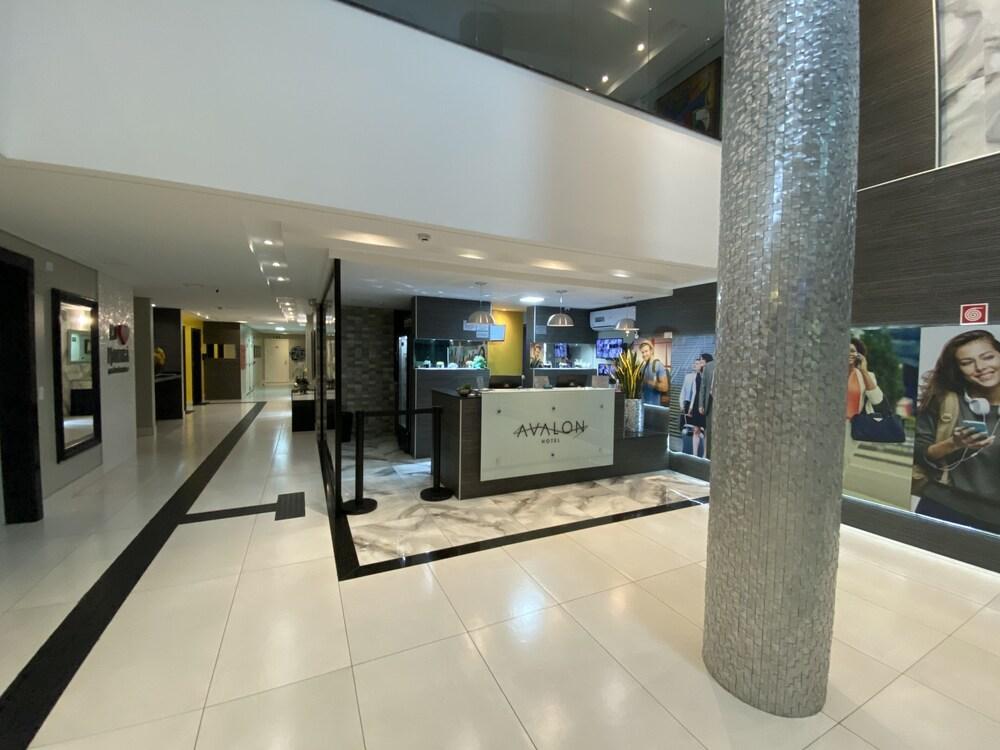 Hotel Avalon Econômico Maringá