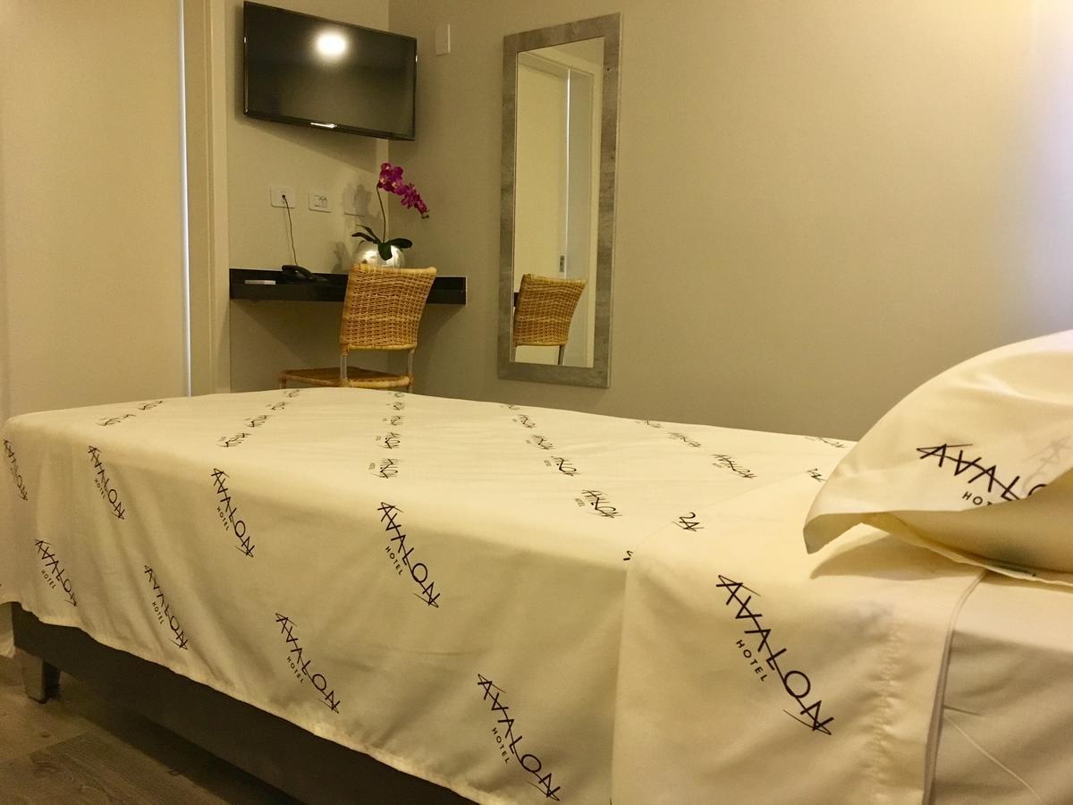 Hotel Avalon Econômico 3*