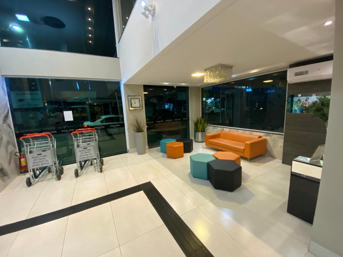 Avalon Econômico Hotel Maringá